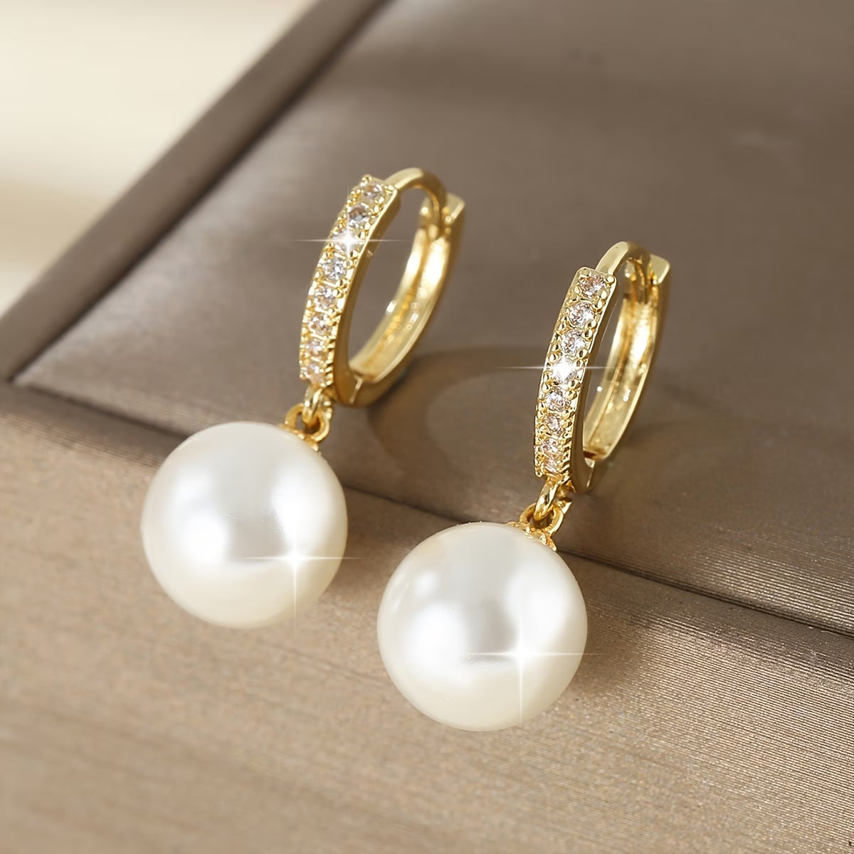 De Moderne Parel Dangle Oorbellen