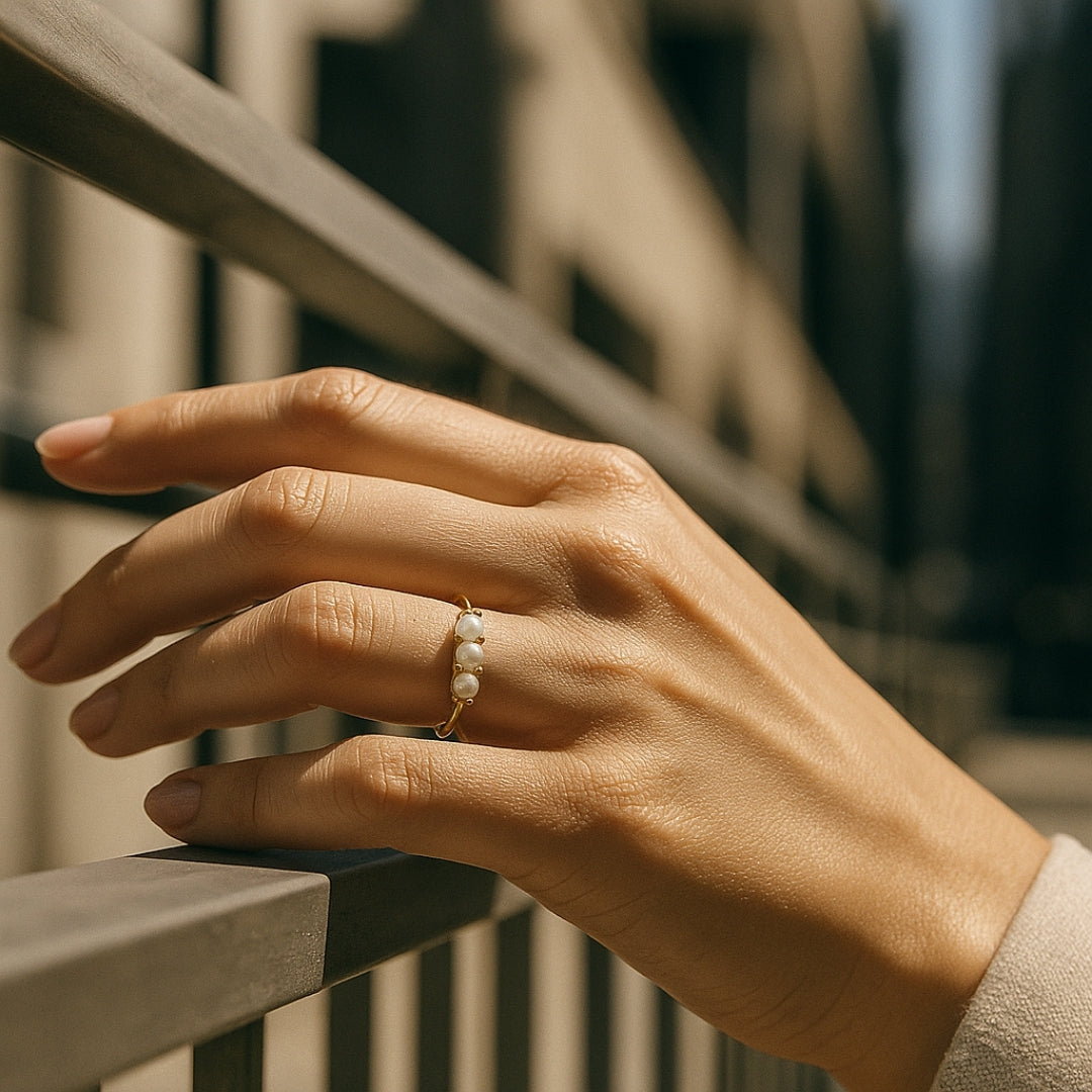 Drie-Parel Gouden Ring