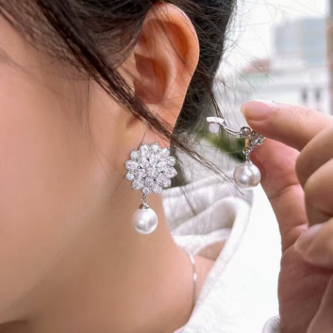 Romantische Parels Bloesem Clip Oorbellen