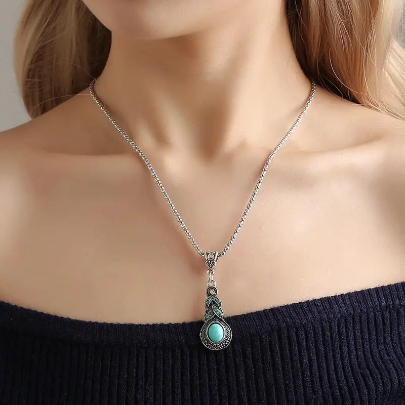 Elegante Turquoise Halsketting en Oorbellen Set
