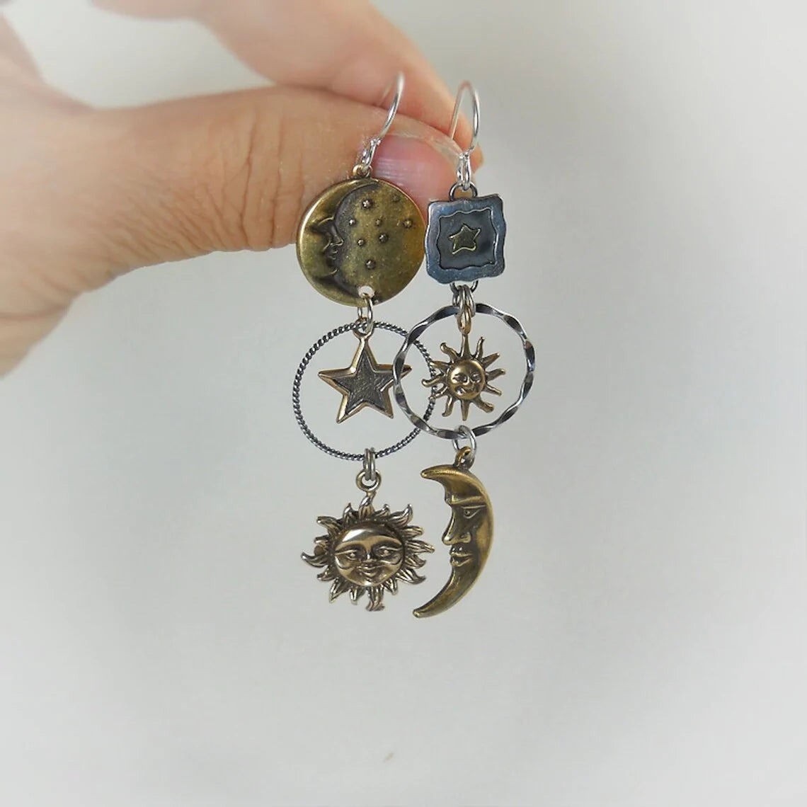 Oorbellen met hanger Zon en Maan