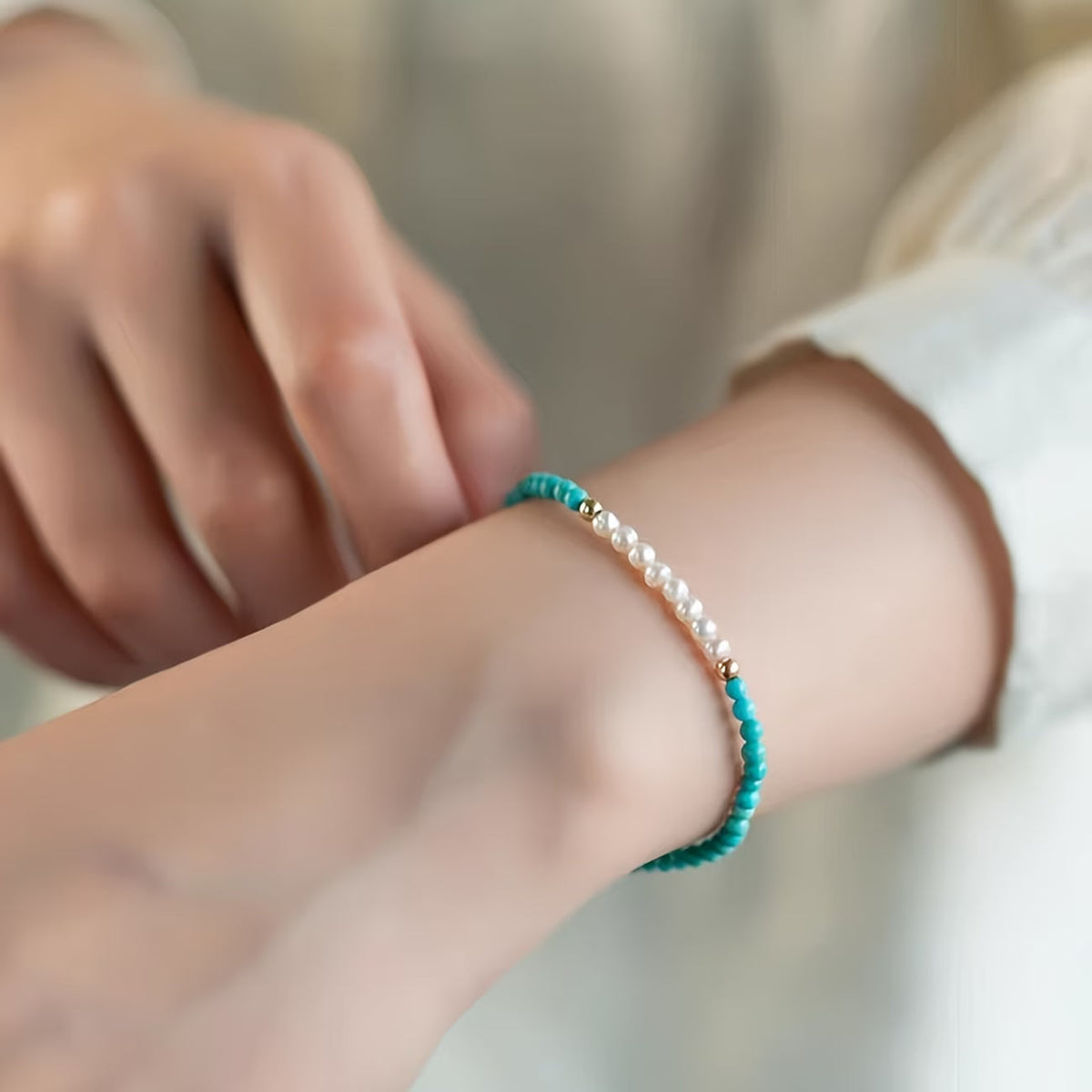 Subtiele Parelturquoise Armband