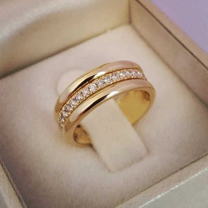 Vintage Ring met Zirconia