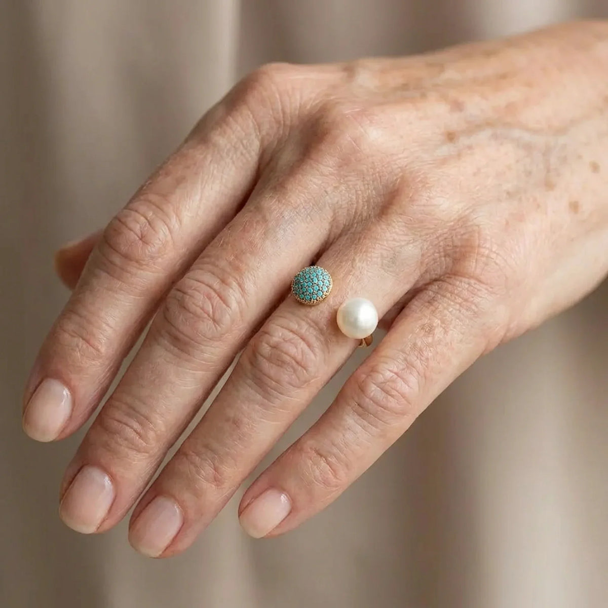 Parel en Turquoise Schoonheidsring