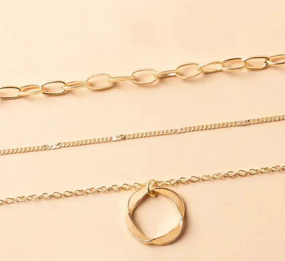 Klassieke gouden laagjesketting met hanger